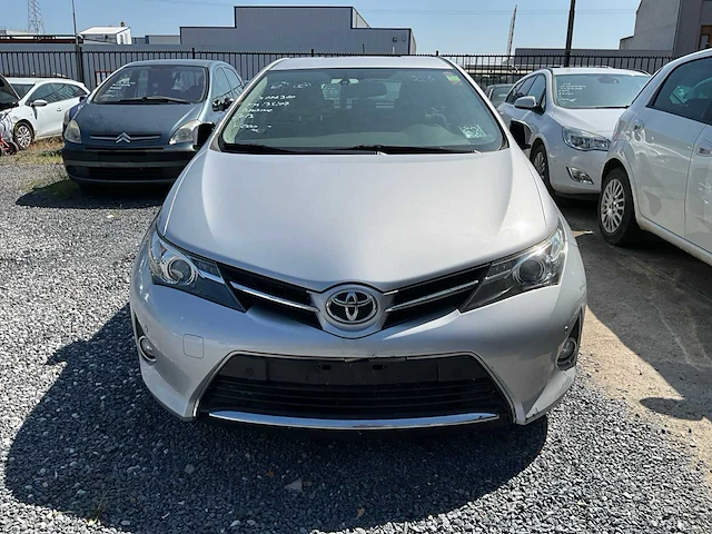 2013 toyota auris - afbeelding 2 van  32