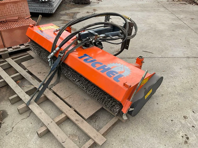 2013 tuchel simplex 400-150 borstelmachine - afbeelding 2 van  9