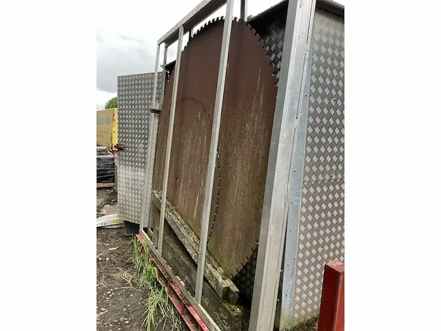 2013 tyrolit wse2226p wandbetonzaag inclusief container chassis - afbeelding 12 van  12