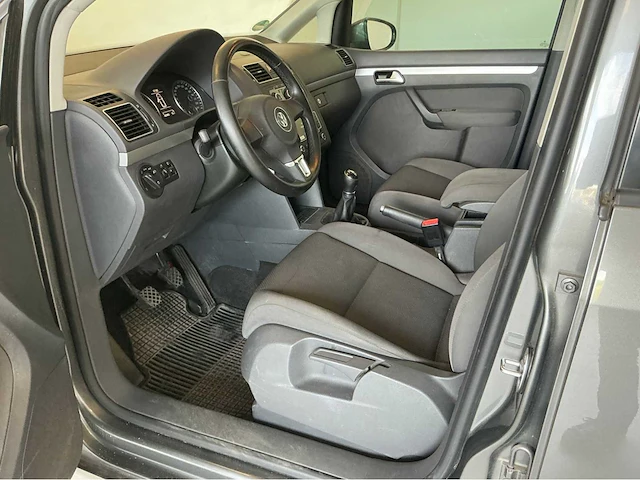 2013 volkswagen touran personenauto - afbeelding 10 van  44