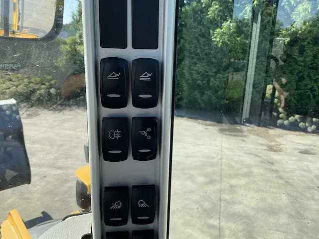 2013 volvo l90g wiellader - afbeelding 20 van  49