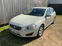 2013 volvo v60 personenauto - afbeelding 1 van  33