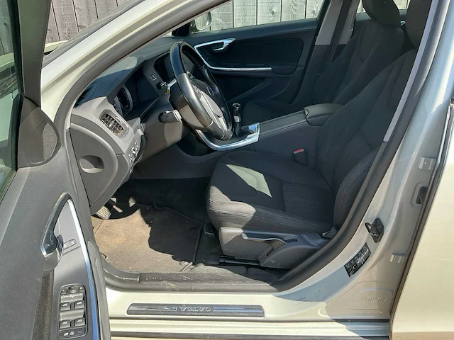 2013 volvo v60 personenauto - afbeelding 14 van  33