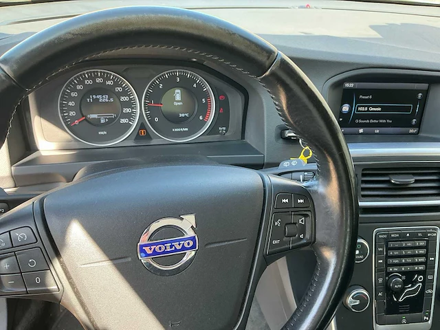 2013 volvo v60 personenauto - afbeelding 15 van  33