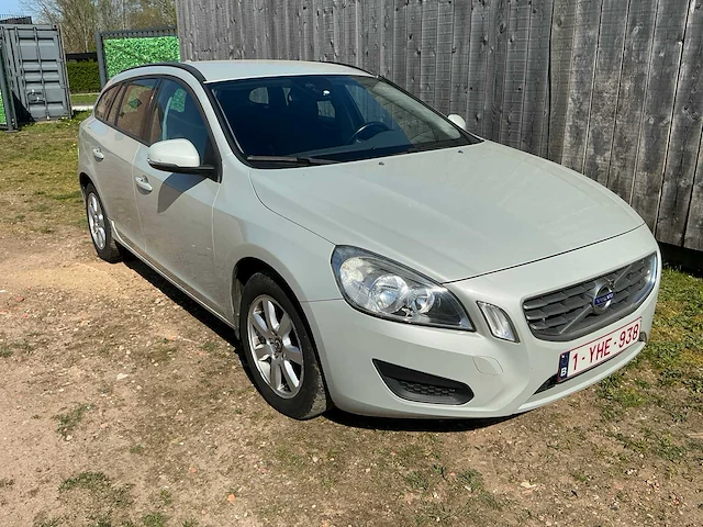 2013 volvo v60 personenauto - afbeelding 29 van  33