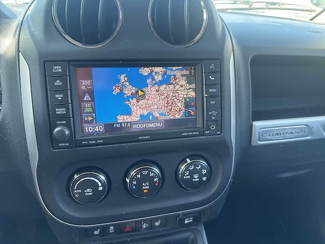 2014 - jeep compass - personenauto - afbeelding 8 van  29