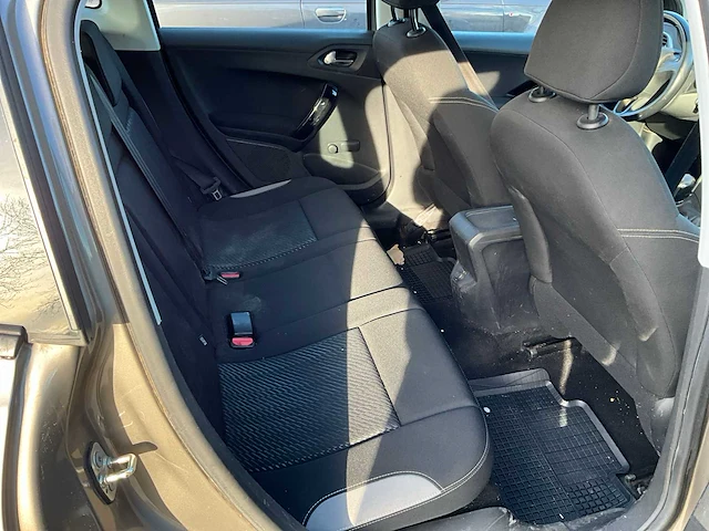 2014 - peugeot 2008 - personenauto - afbeelding 3 van  26