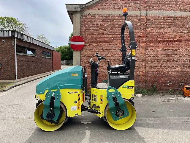 2014 ammann arx 26 knikgestuurde tandemroller - afbeelding 1 van  26