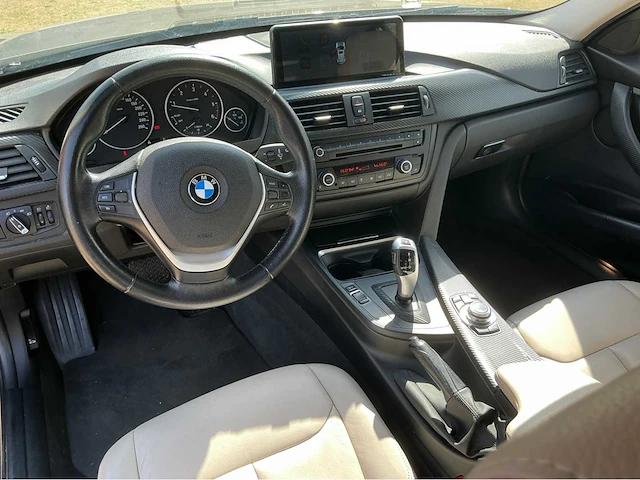 2014 bmw 316d f30 personenauto - afbeelding 22 van  62