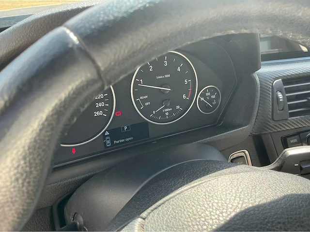 2014 bmw 316d f30 personenauto - afbeelding 23 van  62