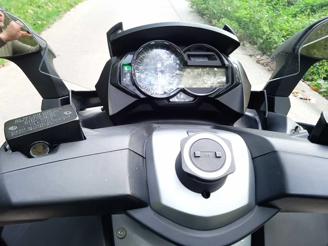 2014 bmw gt650 scooter - afbeelding 8 van  9