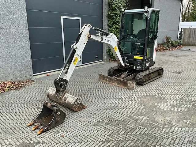 2014 bobcat e20 minigraafmachine - afbeelding 1 van  28