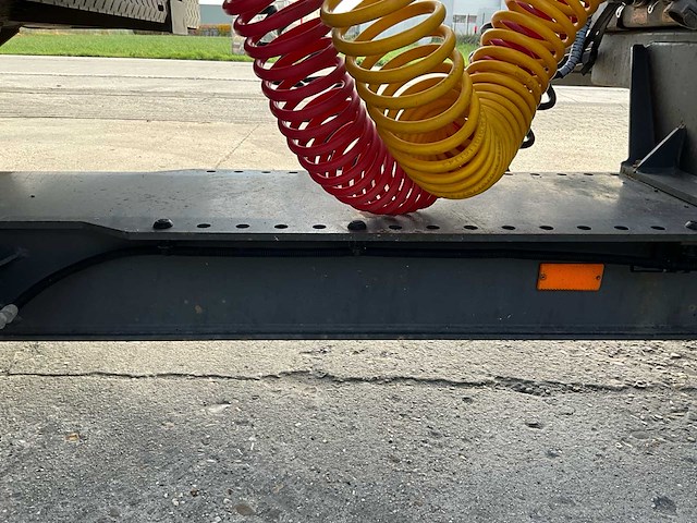 2014 daf xf510 fan vrachtwagen met van hool combi oplegger - afbeelding 55 van  105