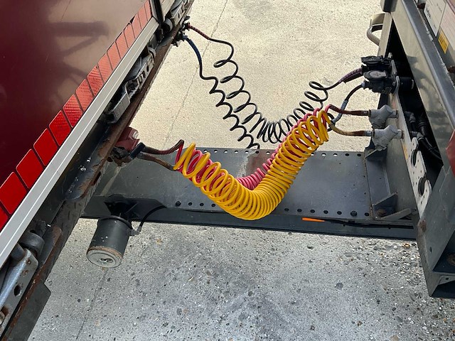 2014 daf xf510 fan vrachtwagen met van hool combi oplegger - afbeelding 57 van  105