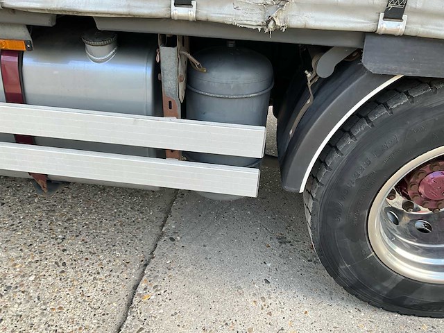 2014 daf xf510 fan vrachtwagen met van hool combi oplegger - afbeelding 59 van  105