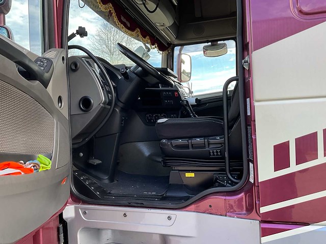 2014 daf xf510 fan vrachtwagen met van hool combi oplegger - afbeelding 64 van  105