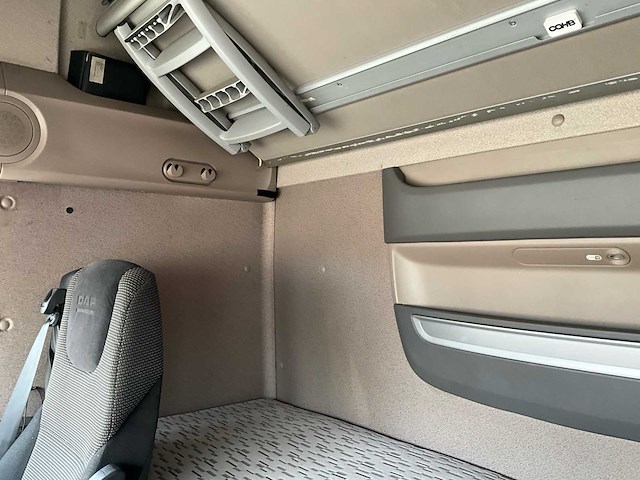 2014 daf xf510 fan vrachtwagen met van hool combi oplegger - afbeelding 67 van  105