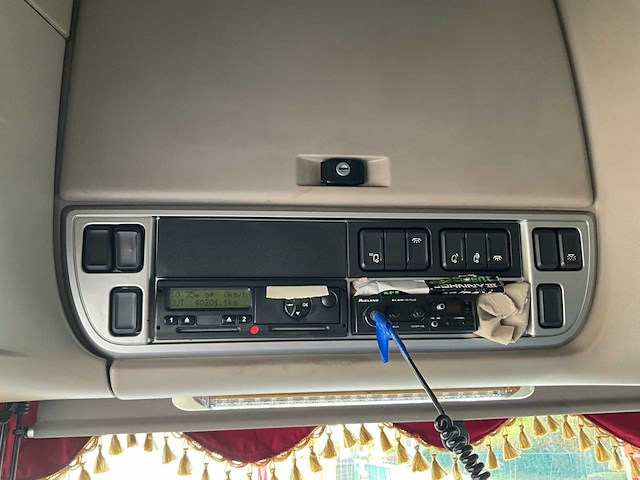 2014 daf xf510 fan vrachtwagen met van hool combi oplegger - afbeelding 78 van  105