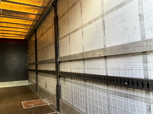 2014 daf xf510 fan vrachtwagen met van hool combi oplegger - afbeelding 88 van  105