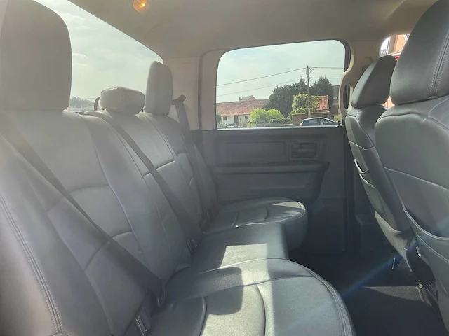 2014 dodge ram 2500 lichte vracht - afbeelding 36 van  72