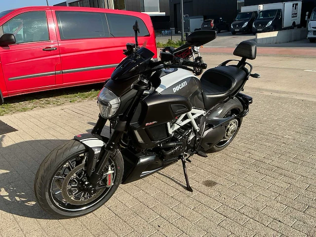 2014 ducati diavel carbon - afbeelding 1 van  60