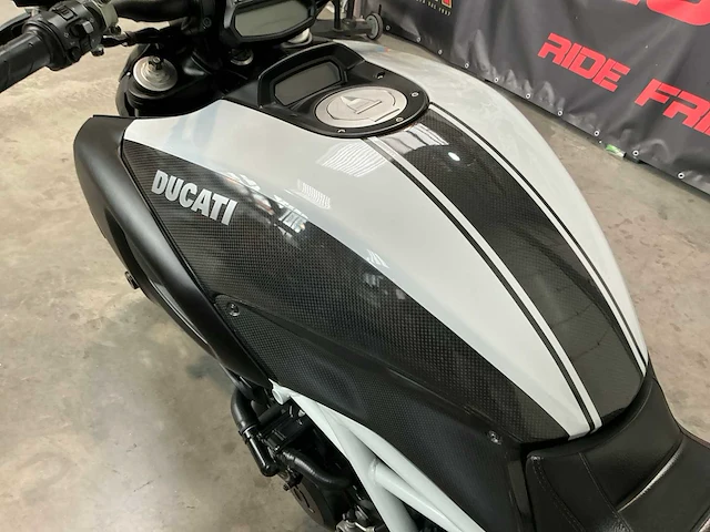 2014 ducati diavel carbon - afbeelding 15 van  60