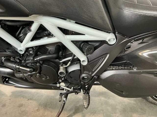 2014 ducati diavel carbon - afbeelding 20 van  60