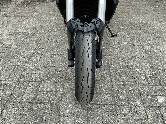2014 ducati monster 821 naakte motorfiets - afbeelding 6 van  31
