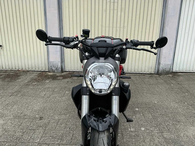 2014 ducati monster 821 naakte motorfiets - afbeelding 7 van  31