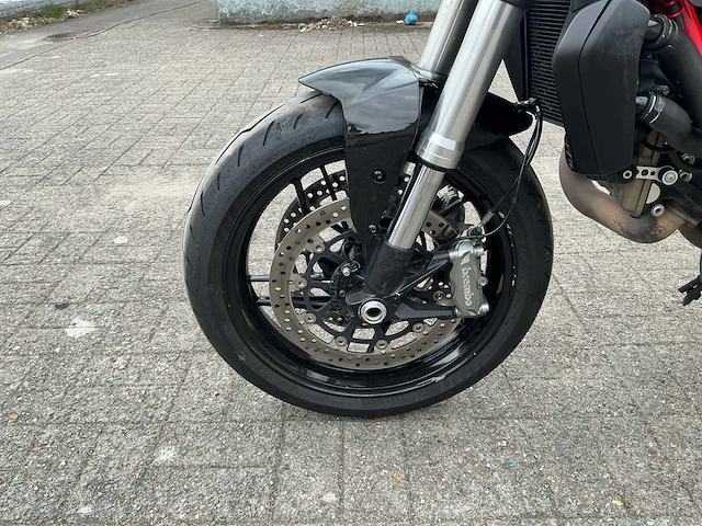 2014 ducati monster 821 naakte motorfiets - afbeelding 8 van  31