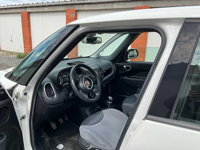 2014 fiat 500l personenauto - afbeelding 17 van  56