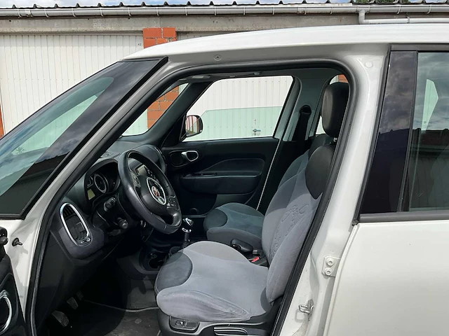 2014 fiat 500l personenauto - afbeelding 18 van  56