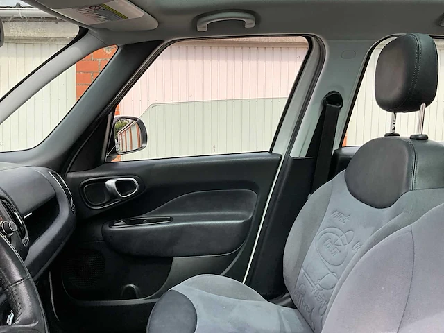 2014 fiat 500l personenauto - afbeelding 31 van  56