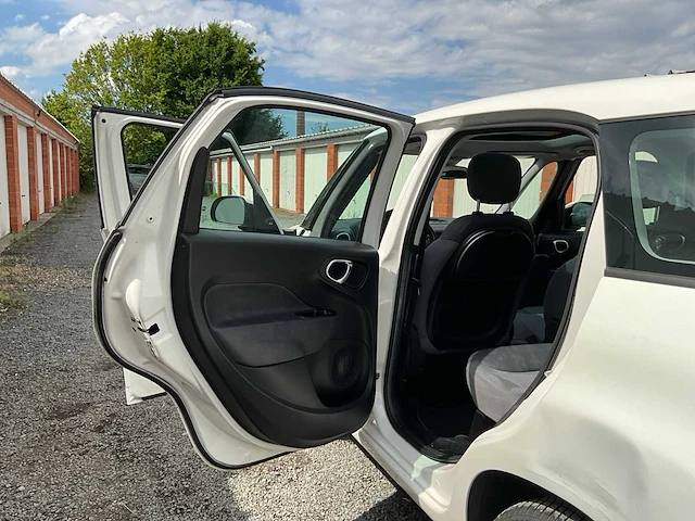 2014 fiat 500l personenauto - afbeelding 33 van  56
