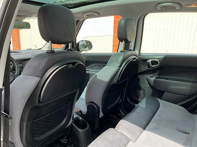 2014 fiat 500l personenauto - afbeelding 41 van  56