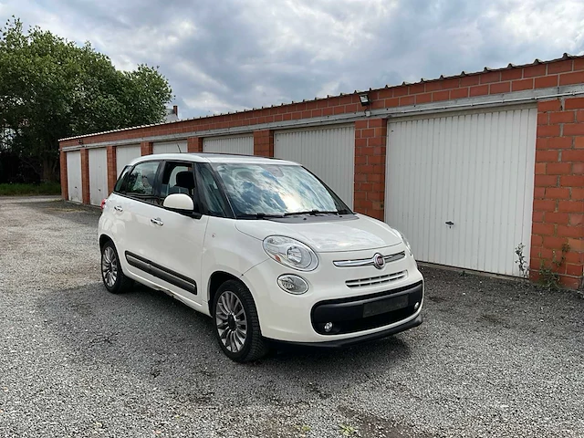 2014 fiat 500l personenauto - afbeelding 34 van  56