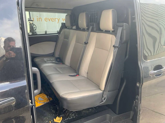 2014 ford transit custom bedrijfswagen - afbeelding 18 van  21