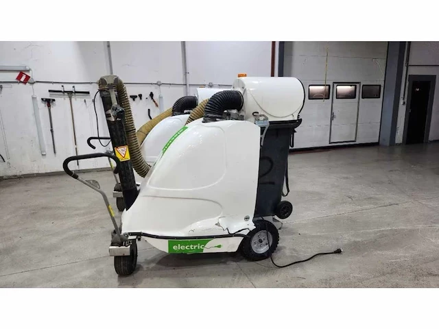 2014 glutton 2411 electrical industrial vacuum cleaner (2x) - afbeelding 10 van  18