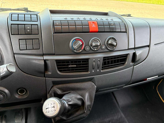 2014 iveco 75e vrachtwagen - afbeelding 9 van  19