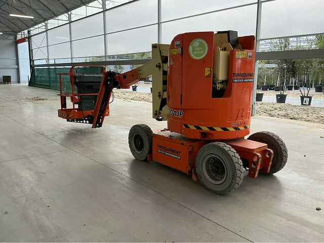 2014 jlg e300ajp hoogtewerker - afbeelding 10 van  15