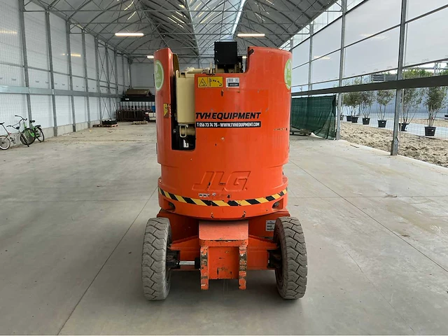 2014 jlg e300ajp hoogtewerker - afbeelding 11 van  15