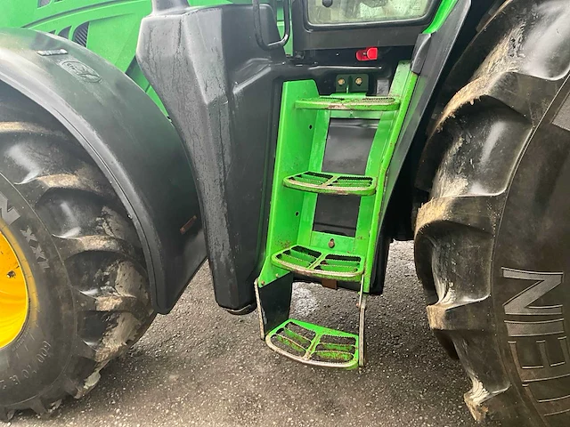 2014 john deere 6210r 4wd landbouwtractor - afbeelding 15 van  53