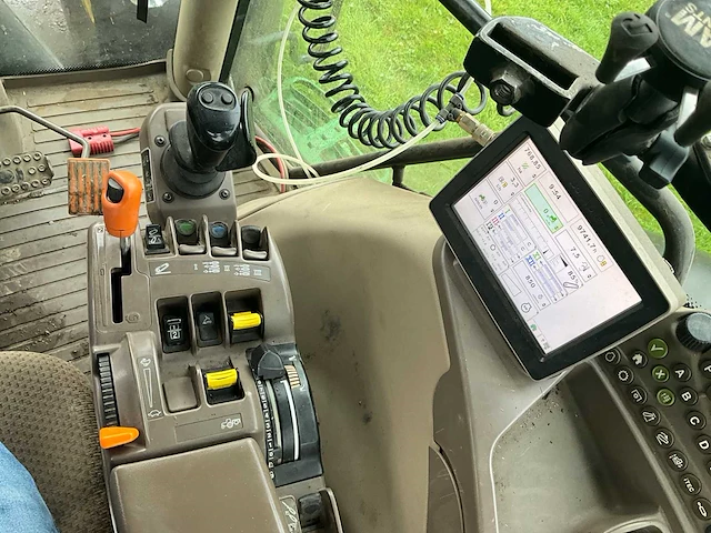 2014 john deere 6210r 4wd landbouwtractor - afbeelding 35 van  53