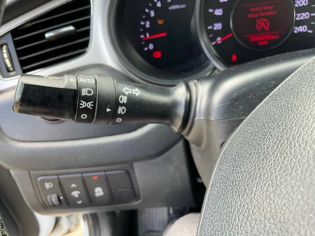 2014 kia cee’d personenauto - afbeelding 9 van  32
