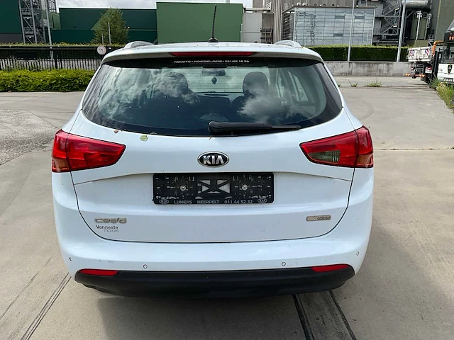 2014 kia cee’d personenauto - afbeelding 27 van  32