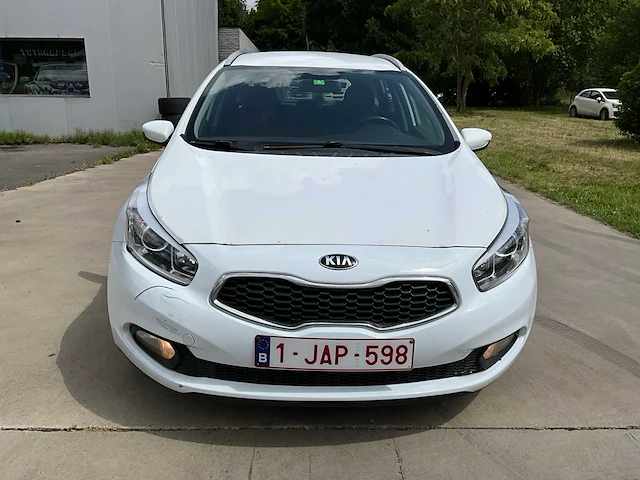 2014 kia cee’d personenauto - afbeelding 31 van  32