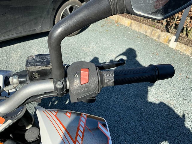 2014 ktm 390 duke - afbeelding 3 van  38