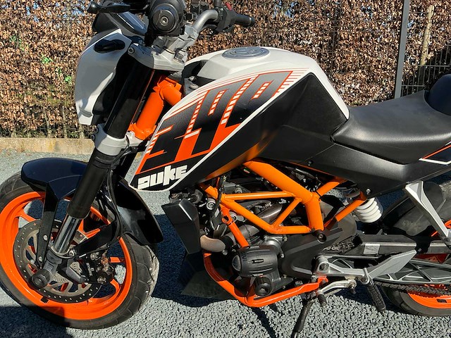 2014 ktm 390 duke - afbeelding 7 van  38