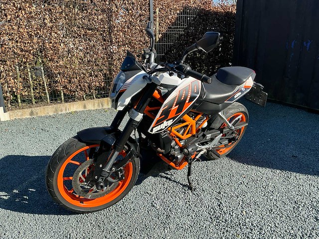 2014 ktm 390 duke - afbeelding 1 van  38