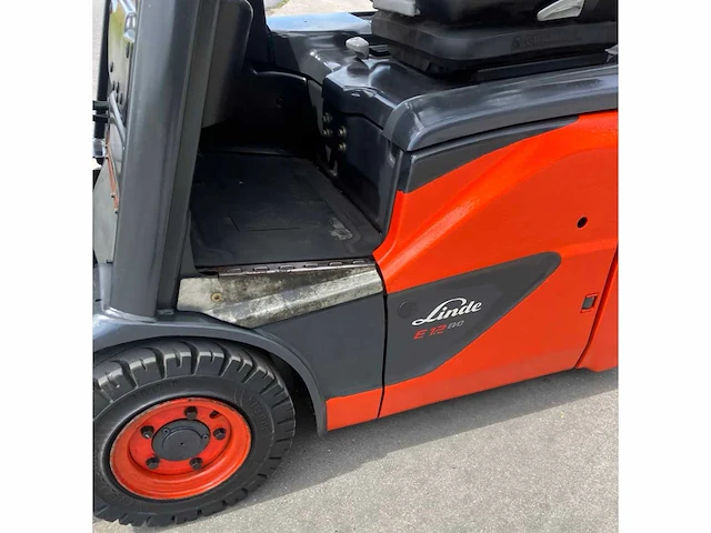2014 linde e12 elektrische vorkheftruck - afbeelding 13 van  41